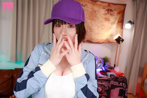 Korean Idol YORU, Who Has a Cute One-Speech Japanese Face, Visits Japan Urgently First Meeting with an Idol from Another Country Connected via Chat - Dance, Tits, and Nakadashi Sex Shown Only to Me! gallery