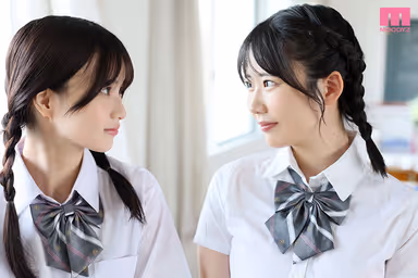 VR] Two Slightly Stupid Students - They Get Bored with Remedial Sex! Daring sex with students in the school building Momoka, Yuno, and I's impure summer vacation Momoka Izumi, Yuno Sakura gallery