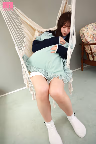 VR] First Private Sleepover Date with Nana Yagi - After lots of embarrassment, hand-holding, and lovemaking, the sad look on her face says, "I don't want to go home yet..." She stays an extra night and gets one, two, three, and more shots in one night with her most favorite girl in the world, Nana... gallery