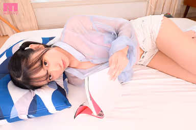 VR] My childhood friend with too big tits and downers who comes into my house and is too defenseless says, "Sex? ...If you don't have to move," she's passive but OKs everything. VR: Loose Erotic Sex Life Kanna Miki gallery