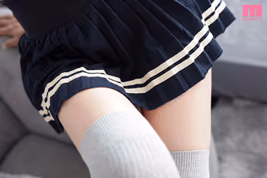 VR] Sister's Inappropriate Absolute Domain - The Eternal 17cm Marriage of Miniskirt and Knee-Highs, Thighs and Panties - Rima Arai gallery