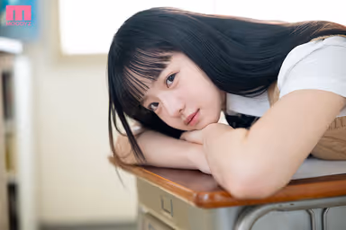 VR] The best idol at school who overwrites the memories of my youth is my own girlfriend. Momo Inoue and Momo, after school, first night date at a love hotel, rich and happy memories of sexual intercourse VR. gallery