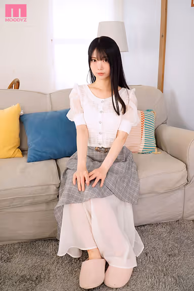 【VR】スターへの階段を駆けあげる現役女子大生×Hcupおっぱい 奥井千晴が普通の女の子に戻る初めてのドキドキお泊まりデート gallery