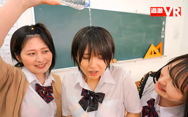 [VR] Miserable Creampie Sex Between Yuri, Who Is Bullied, And Myself, Who Is Also Bullied. Yuri Fukuda gallery