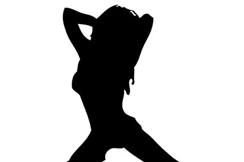 Pornstar hottie Natalie Brooks loves being watch as she gets fucked gallery