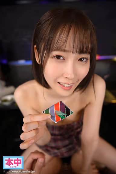 HONNAKA Story about a virgin hunter and a senior who is rumored to be a virgin who was given a brush-off in the flesh / VR that allows you to become a cast member of a sex industry for women gallery