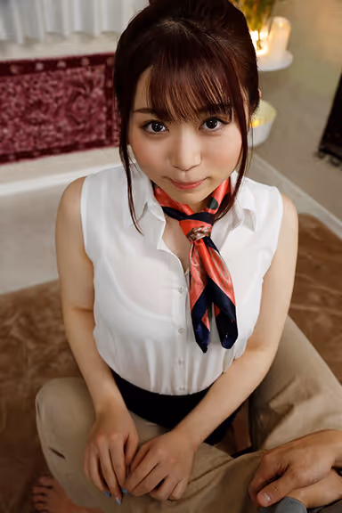 VR] The No.1 Esthetician of the Year, A Devilish Esthetician, is a Beautiful Woman with Dusky Nipples. gallery