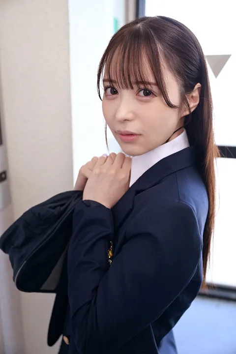 Using an Aphrodisiac, a Beautiful J0 Girl Who Lives in the Same Apartment Building Gets Fucked Live in a Kimesec Room! Yui Tenma [8K gallery