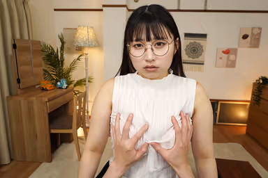 VR] When I performed a hypnotism on the big-breasted sister with plain glasses, she became a lascivious woman! Doll at her beck and call -> Sweet lovey-dovey -> Sucking on her voice Misono Mizuhara [8K]! gallery