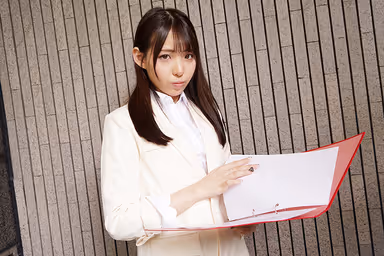 VR] Sharing a Room with a Big-Breasted Boss at a Ryokan on a Business Trip! She is a big-breasted woman and she is a big-breasted woman! Ritsu Nagasawa [8K gallery