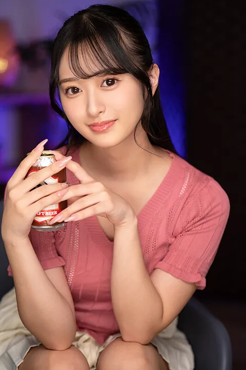 Natsuho Hanamori [8K] - She Seduces Me with Her Angelic Smile and Gives Me a Raw Penetration! Natsuho Hanamori [8K] - SEX with undulating hips and cum inside her again and again! gallery