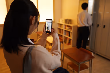 【VR】憧れの生徒会長の裏の顔は痴女JK ロッカー物色してブルマの匂いを嗅いでシコってたら本人に見つかり弱みを握られたボクは激狭空間で何もかも忘れて中出しSEXしまくった試験直前の放課後 山下紗和【8K】 gallery