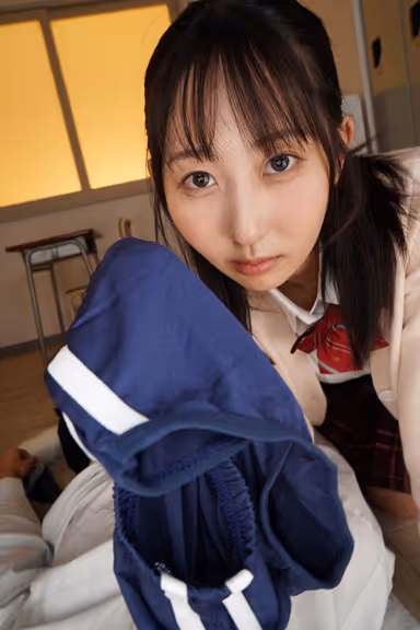 【VR】憧れの生徒会長の裏の顔は痴女JK ロッカー物色してブルマの匂いを嗅いでシコってたら本人に見つかり弱みを握られたボクは激狭空間で何もかも忘れて中出しSEXしまくった試験直前の放課後 山下紗和【8K】 gallery