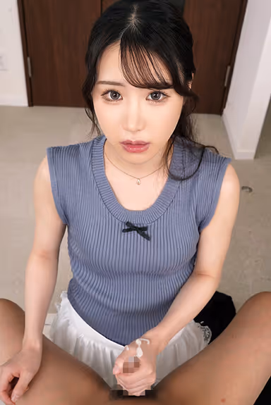 【VR】いつもは塩対応なのにスケベスイッチが入るとイチャラブモード全開で中出しSEXおねだりしてくるツンデレ彼女と同棲生活 望月りんね【8K】 gallery