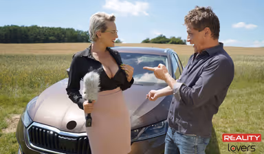 Sexy Car Review gallery