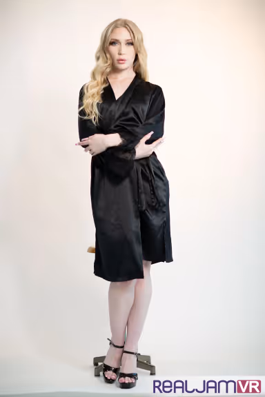 Fashion Model Emma Starletto gallery
