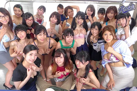 The Pervy Train Where You Can See Constant Panty & Bra Shots! gallery