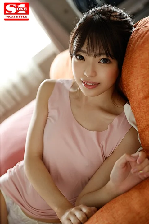 Porn Actress Izuna Maki Is My Girlfriend - She Has A Cold Exterior But Is Actually Really Warm And Friendly And Has An Amazing Smile! She's Super Cuddly And Clingy! She Whispers In Your Ear Begging To Be Fucked In This Mutual Fast-Cumming VR gallery