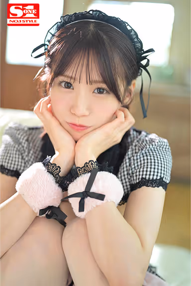 VR] Cute, Gentle, and Erotic. She is happy to serve you while staring at you closely at close range [For My Exclusive Use] Instant Lingerie Maid VR - Nana Miho gallery