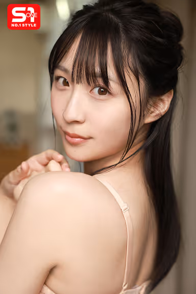 VR] VR NO.1 STYLE Shinki Kisora Unleashed: The Most Talked-About University Student Gradle Girlfriend, and Their Lovable Lives Together gallery