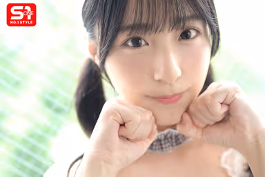 VR] Neat, cute, and erotic. She is so happy to serve you while staring at you at close range [For My Exclusive Use] Instant Lingerie Maid VR - Kisora Shinki gallery