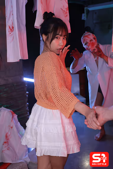 VR】VR NO.1 STYLE Natsuo Natsu Unleashed - Exclusive Up-close and Personal Experience with a Mocking, Smiling Miscanthus College Girl gallery