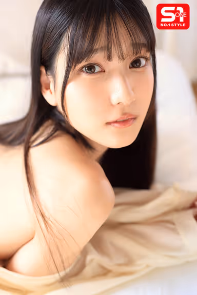 VR】VR NO.1 STYLE Nanaka Hatsumi Unleashed ＜Facial National Treasure Specialization＞ Let's have a sleepover with Nanaka for the first time, shall we? I want to watch this face all the time. gallery