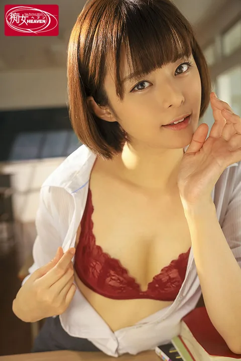 Let Your Mind Just Ooze Away To Instructor Luna's Dirty Talk Kissing VR. Ear And Tongue Whispering Stimulation With A Shower Of Kisses. Luna Tsukino gallery