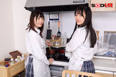 VR] Outside, they are well-behaved, excellent, and high-minded sisters, but at home, they are serious fathercon sisters who try to hug each other right away! A very difficult life of raising children who have to put up with their daughters' intense sweet-love-love attacks! gallery