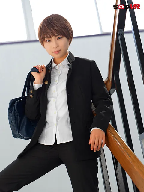 Sempai Bishonen (handsome men) are girls! Surprised at the change of clothes you happened to see! What's that? Tits? After school, a good-looking lascivious girl squeezed my cum all over for 3 days... Natsu Sano gallery