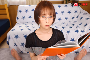 VR] A Classmate Who Aims to Become a Voice Actor Received an Erotic Anime Job... We Practiced Sex Dubbing Scenes Using My Penis... Shinharu Asai gallery