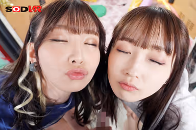 VR] Reverse-Nan in Shibuya! The most sexually active GALs take me inside a car and devour my whole body! Sweat drips from their beautiful skin in the closed car! gallery