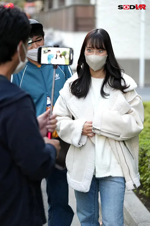 Amateur Pick-Up AV Experience VR [Amateur Girl's Soft Tits in the Face (Ubukko) Deep Breast Fir] Minori (20) Female College Student *Speaking out is recommended! This VR is a work that you can enjoy seducing an amateur girl to sex by reading out the message that appears on the screen! gallery