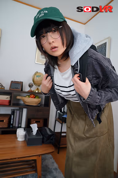 VR] I am a bum who borrows money from a very plain childhood friend to go to the sex industry. I'm a bum who borrows money from a very plain childhood friend to go to the sex trade. I suddenly came out to him. gallery