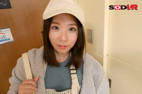 Wearable VRMarried couple's café is run by a child-faced wife who escapes from the café and devours pleasure in the daytime. The short time before she takes off her apron, they have a secret meeting covered in kisses. Sara (29) Sara Kobayashi gallery