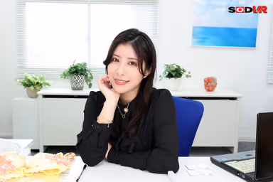 VR: "Now that we've met again, do you want to have sex?" My ex-girlfriend is the president of a business partner! I was having a business meeting with my ex-girlfriend, who has a higher position than me, and she got amused when I was trying not to spoil her good mood. Tsukasa Nagano gallery