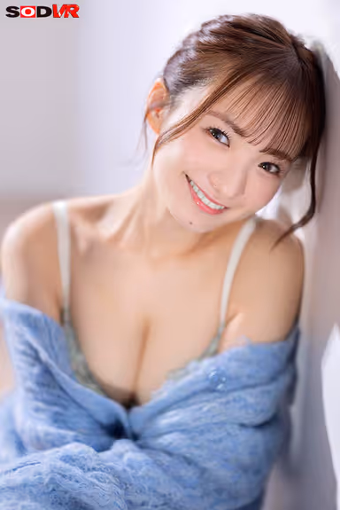 [VR] [8K] Cohabitation with a Celebrity's Girlfriend - Only I Know Her Family-Like Appearance and Her Sweet, Lascivious Face - Nagisa Koisei gallery