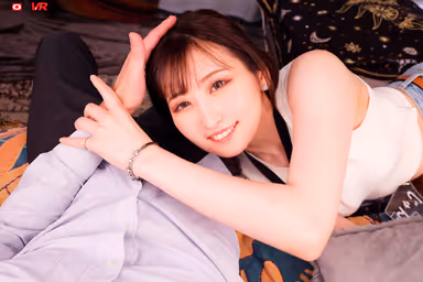 VR] [8K] Jun is a slightly naughty sister who works at a shisha shop. She has a whimsical personality and is ready to pull out of the water depending on her mood. Jun Suehiro gallery
