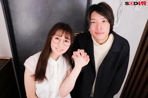 "My Brother Likes My Glasses Sister, Mistaking Me for Her Boyfriend on a Date at Home, and Having Cheating Nakadashi Sex" Jun Suehiro gallery