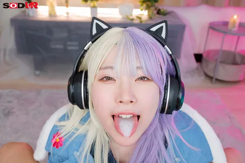 After Offering a Lot of Money to a Popular Layer Distributor, I Have a Dream Off-Package with Her! My Penis is Too Striking and I Repeatedly Have Acme Convulsions! Hikaru Minazuki gallery