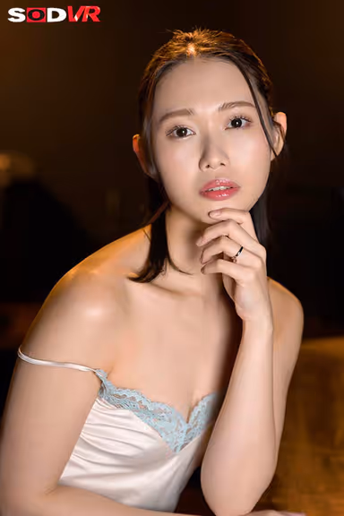 VR] [8K] Intimate Kissing Affair with Senior's Wife Who Lives in the Same Company Housing. The sensitive and perverted married woman who becomes a kisser when she drinks is so tempted by the lascivious technique... Koharu Miike gallery