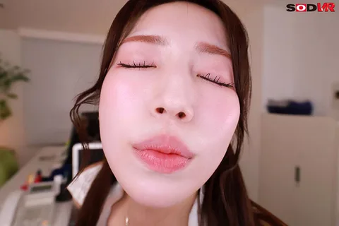 Her Sister's (Beautiful President) Impatient Vero Kissing Practice Slowly Saliva Exchange Nettling Intense Pleasure Slow KISS Lesson Rei Akane gallery