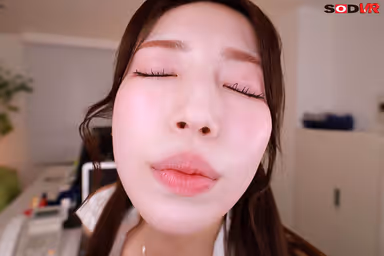 [VR] [8K] Her Sister's (Beautiful President) Impatient Vero Kissing Practice Slowly Saliva Exchange Nettling Intense Pleasure Slow KISS Lesson Rei Akane gallery