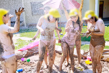 [VR] [8K] Mud Play VR gallery