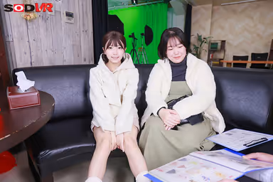 【VR】ひなちゃん、●歳の誕生日おめでとう！写真スタジオにお祝いでドレス 撮影をしに来た●女を試着室で悪戯してついでに初貫通。 gallery