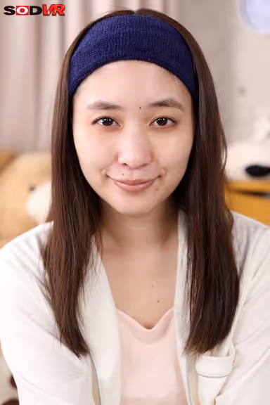 [VR] [A New Sensation! The No Makeup VR Experience] When I Missed The Last Train Home, I Ended Up Staying At The Home Of My Female Colleague... But When She Got Ready For Bed And Showed Up With No Makeup, She Looked So Cute That I Got Super Horny! Yukine Sakuragi gallery