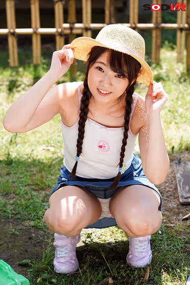[VR] A Cute K*d Came Back During Summer Vacation To Visit Her Favorite Old Man gallery