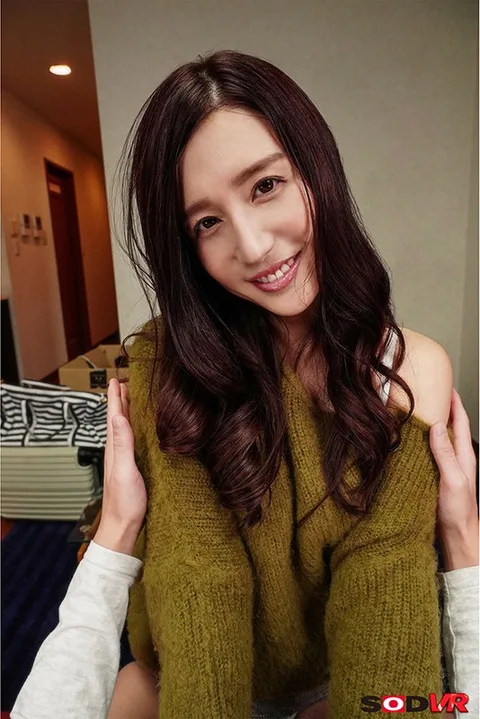 An Ultra Beautiful Girlfriend Who Will Sweet Talk You In A Kansai Dialect Will Keep On Kissing You From Start To Finish 100 Fucks Iori Kogawa gallery