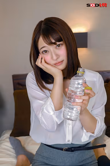 [VR] Your Newly Graduated Colleague Is Tired, So You Decided To Take Her To A Hotel To Freshen Up... And This Secretly Sultry Co-Worker Suddenly Became A Kissing Fiend And Now You're Enjoying 3 Furious Piston-Pounding Consecutive Fucks Until The First Train Leaves The Station Kotoha Nakayama gallery