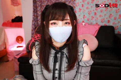 She Is A Landmine Idol That Likes Me Too Much - Minami Haruka gallery